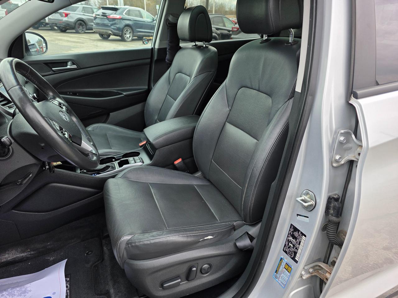2017 Hyundai Tucson Luxury 2.0 4dr All-Wheel Drive Photo