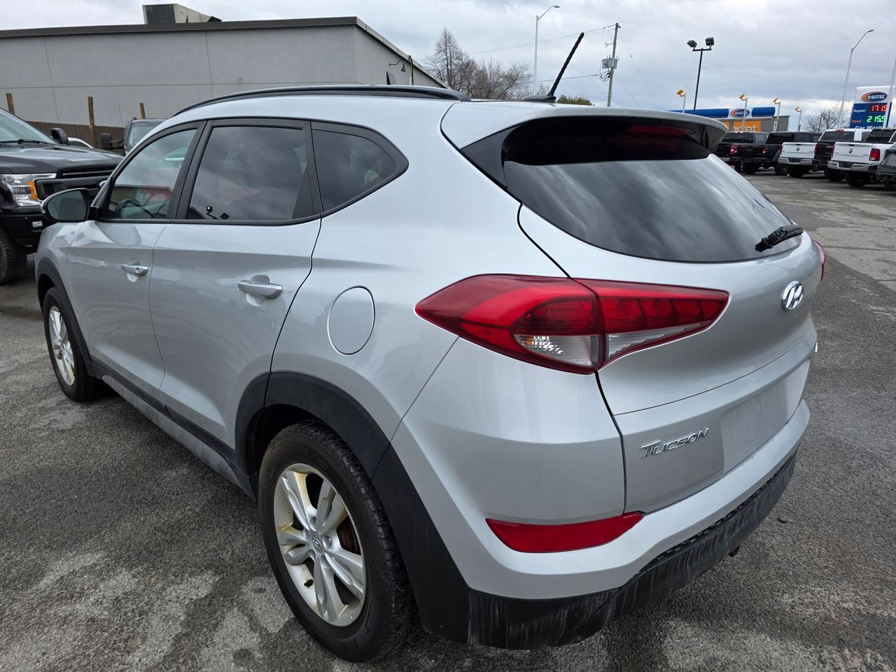 2017 Hyundai Tucson Luxury 2.0 4dr All-Wheel Drive Photo