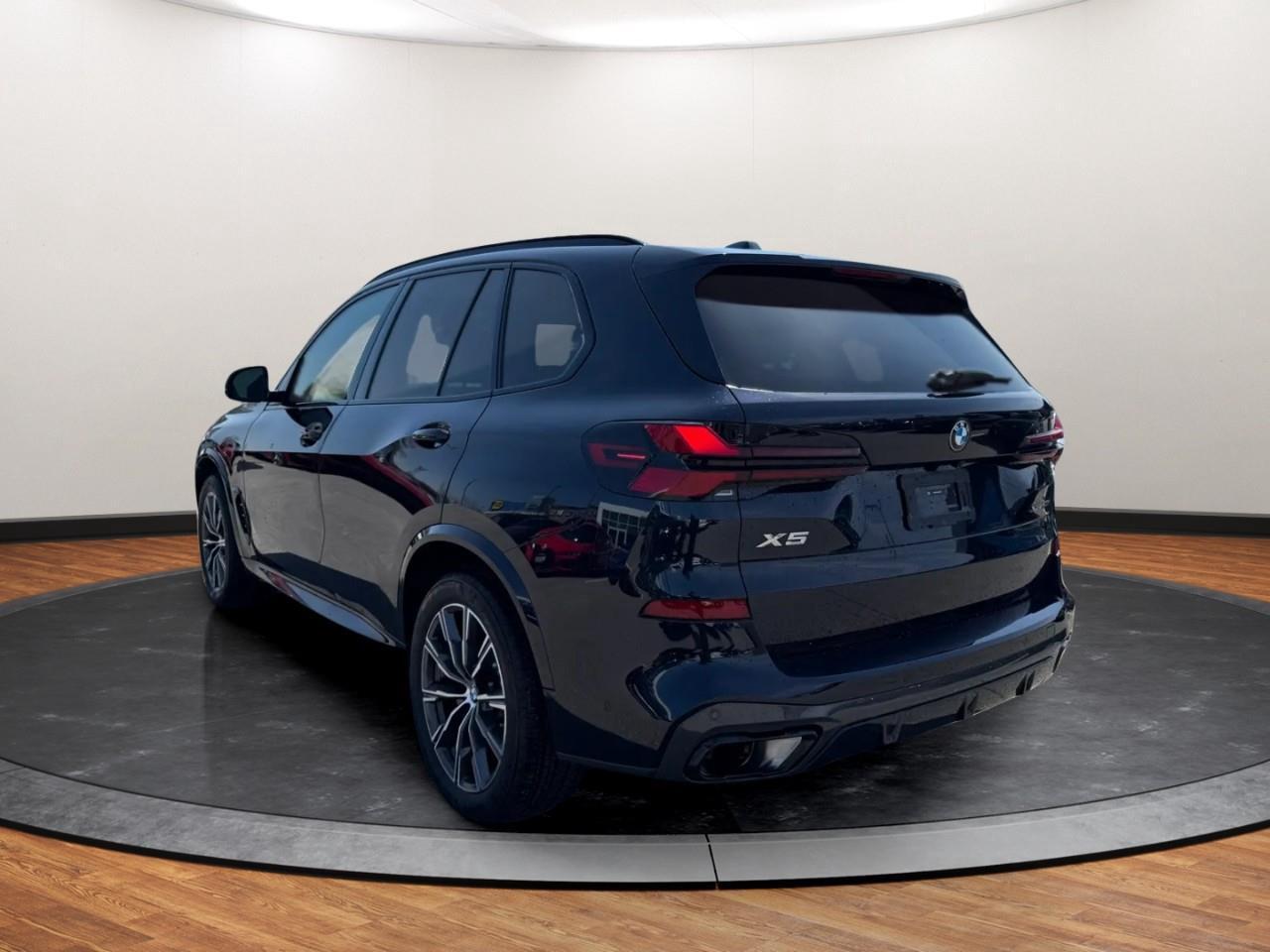 2025 BMW X5 xDrive40i Photo