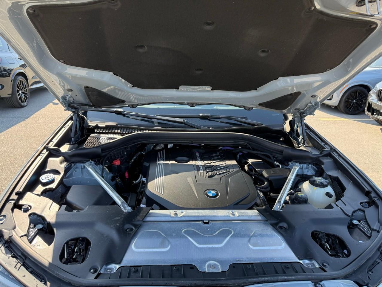 2022 BMW X3 M40i Photo