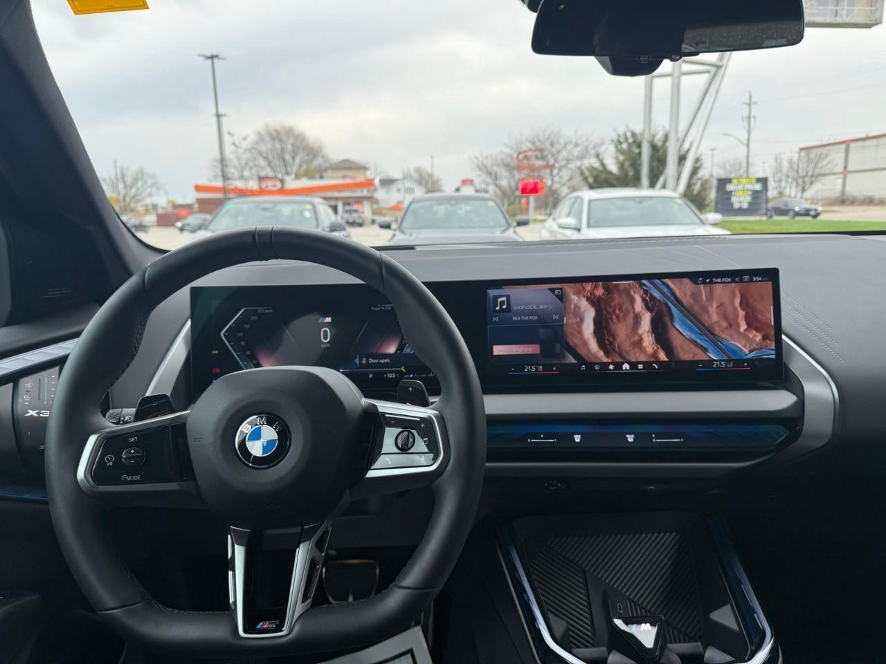 2025 BMW X3 30 xDrive Photo