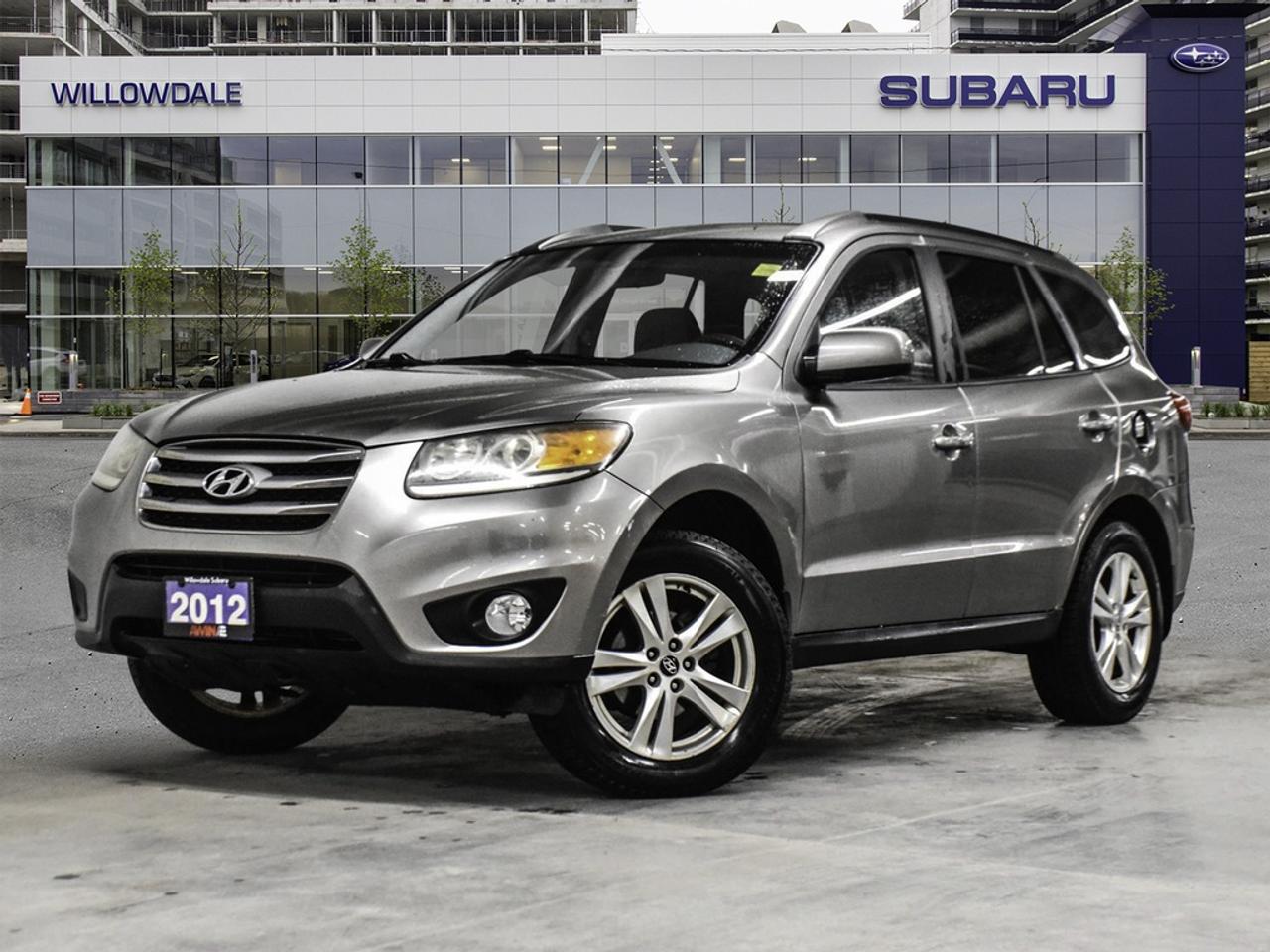 2012 Hyundai Santa Fe  Photo0