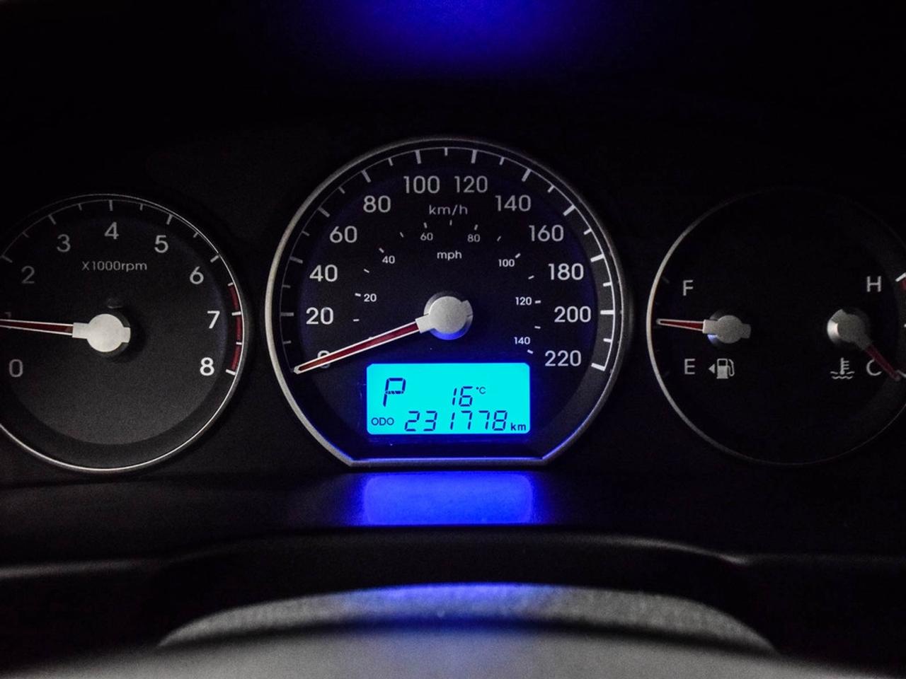 2012 Hyundai Santa Fe  Photo