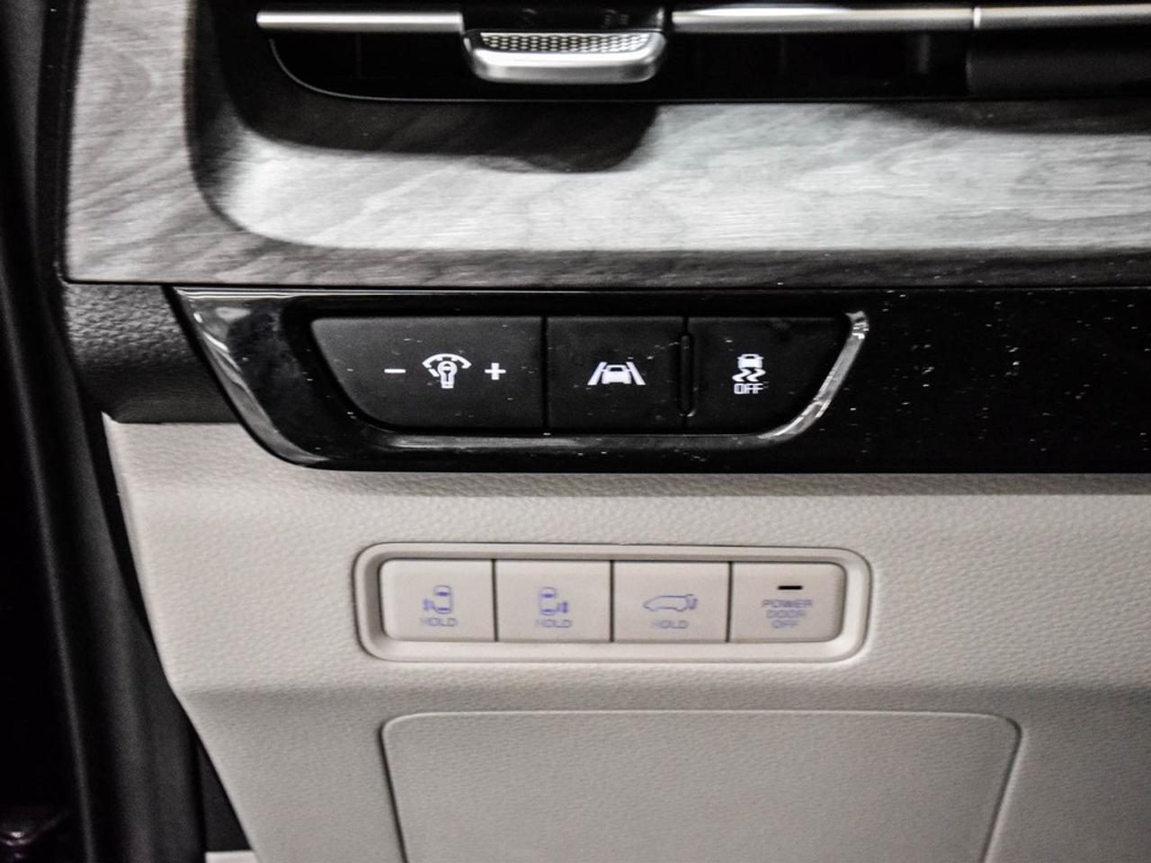 2024 Kia Carnival  Photo