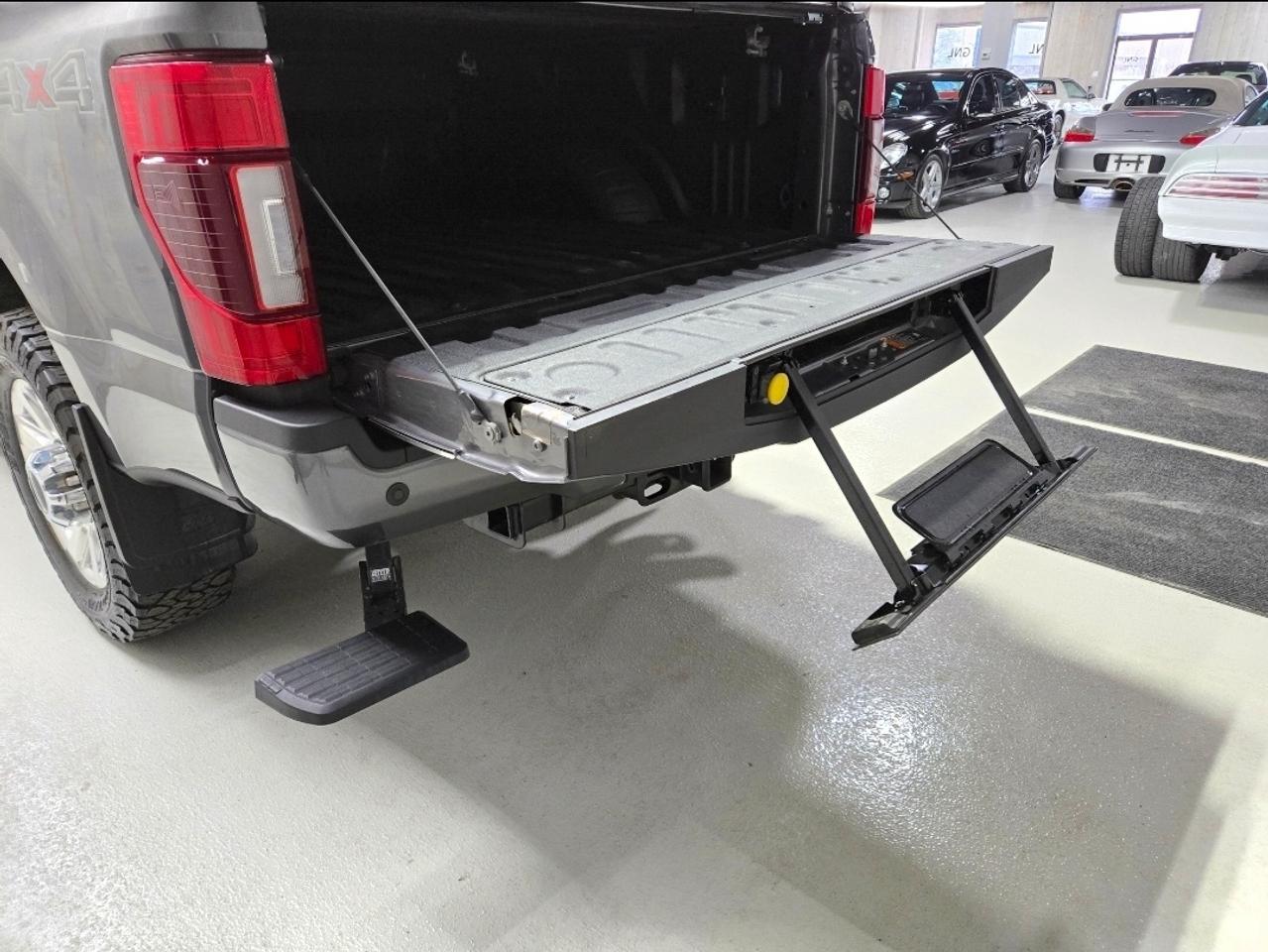 2022 Ford F-250 PLATINUM CREW CAB 6.7L POWER STROKE LOW KMS Photo