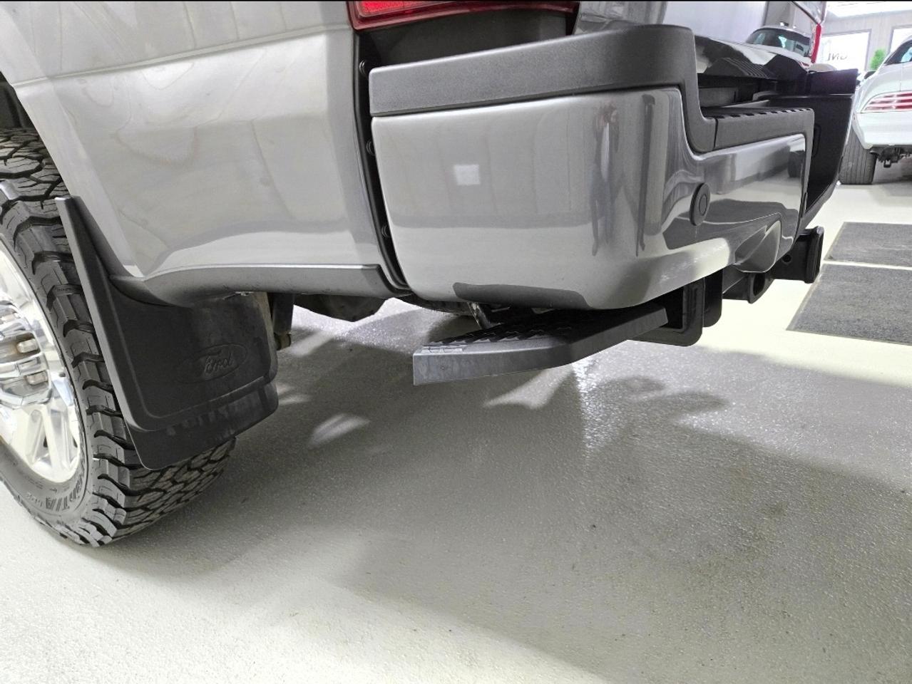 2022 Ford F-250 PLATINUM CREW CAB 6.7L POWER STROKE LOW KMS Photo