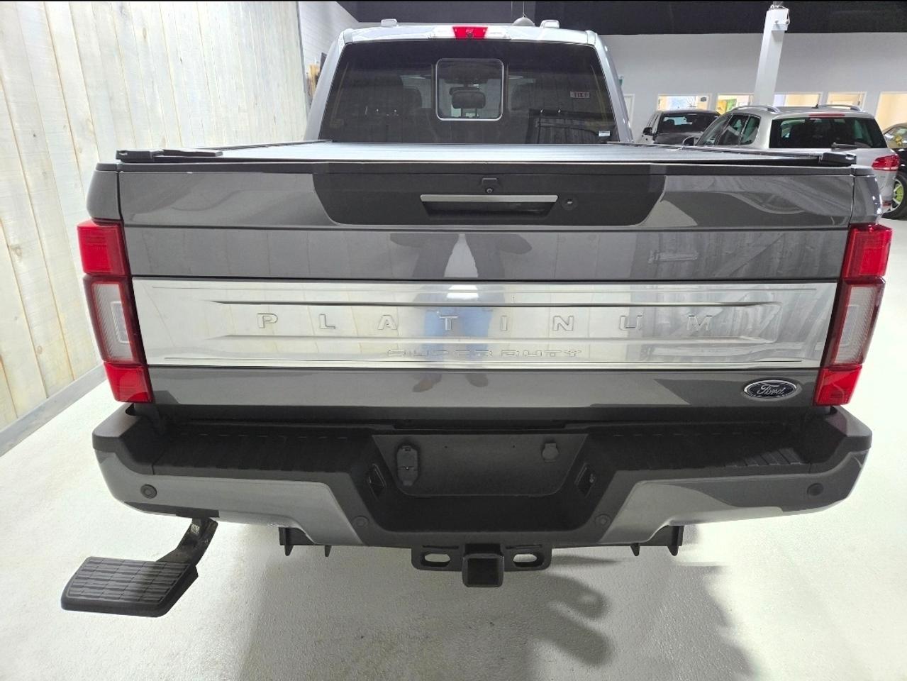 2022 Ford F-250 PLATINUM CREW CAB 6.7L POWER STROKE LOW KMS Photo