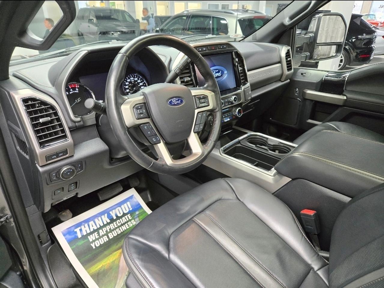 2022 Ford F-250 PLATINUM CREW CAB 6.7L POWER STROKE LOW KMS Photo