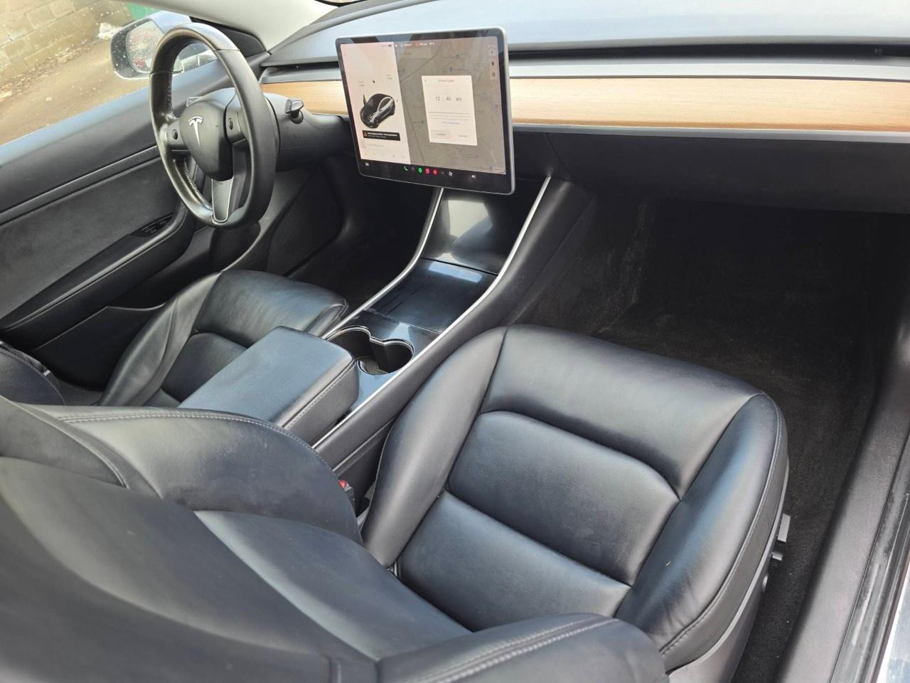 2020 Tesla Model 3 Standard Range Plus RWD Photo