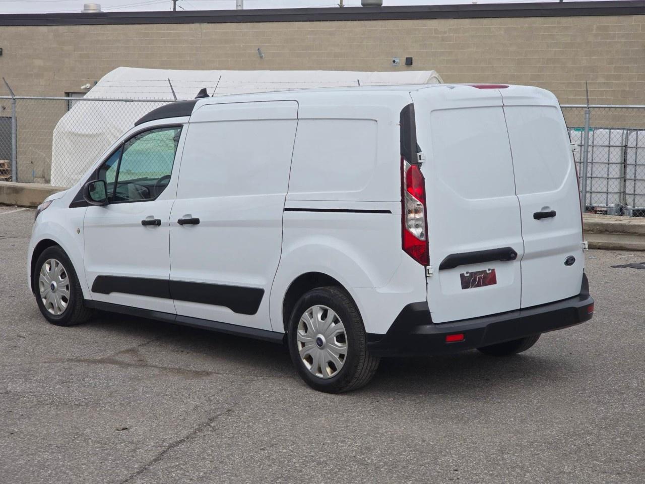 2020 Ford TRANSIT CONNECT VAN XLT w/Dual Sliding Doors Photo2