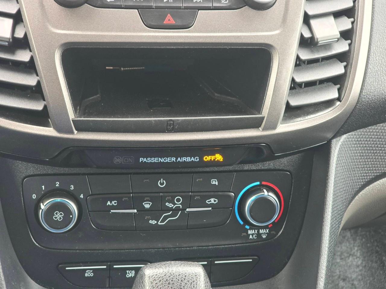 2020 Ford TRANSIT CONNECT VAN XLT w/Dual Sliding Doors Photo