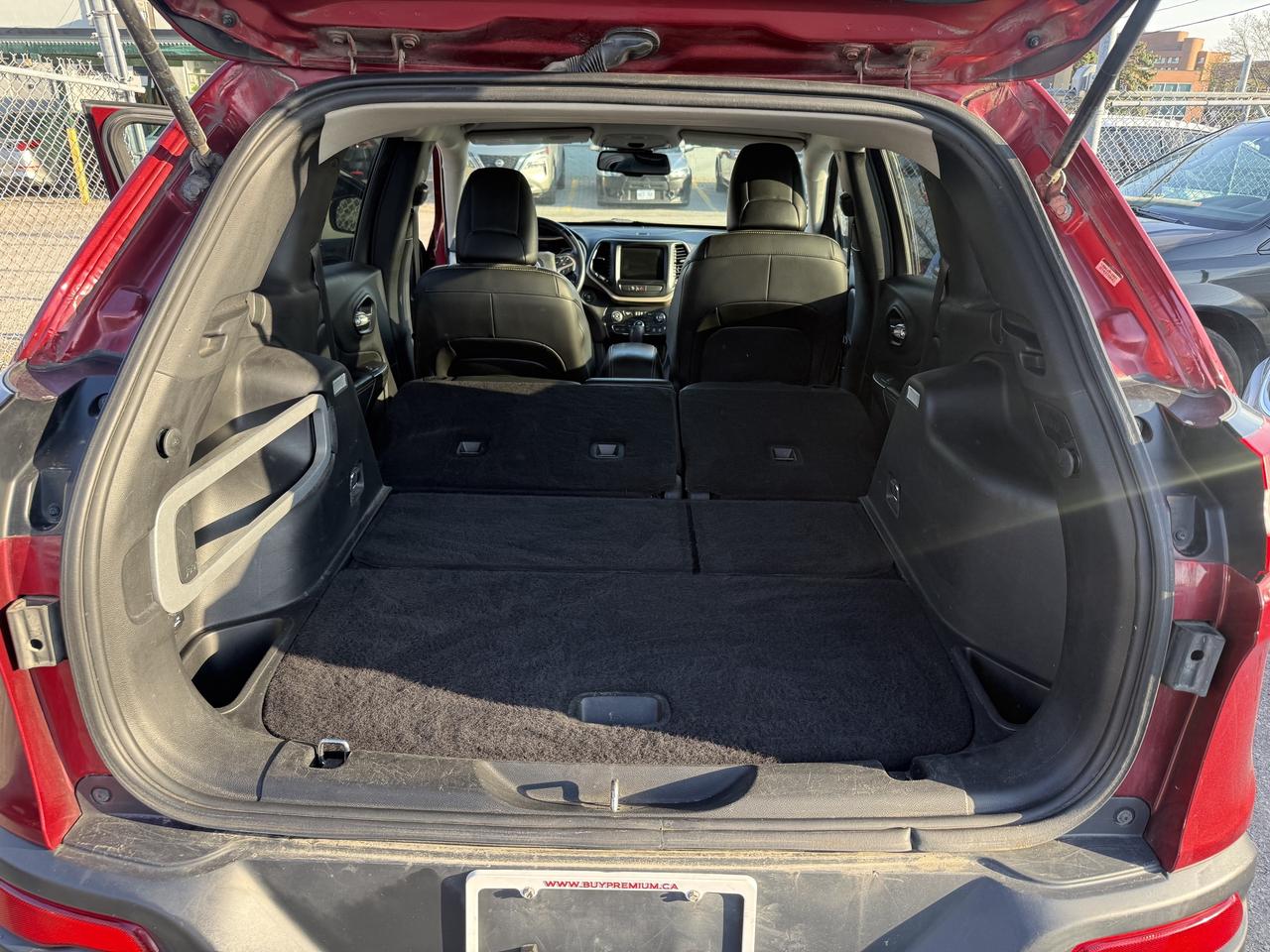 2015 Jeep Cherokee *** 3 YEAR WARRANTY INCLUDED *** Photo