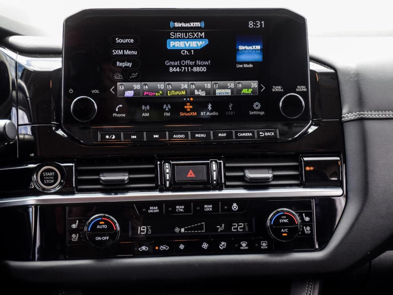 2023 Nissan Pathfinder PLATINUM   1owner, No Accidents, LOW KMS Photo