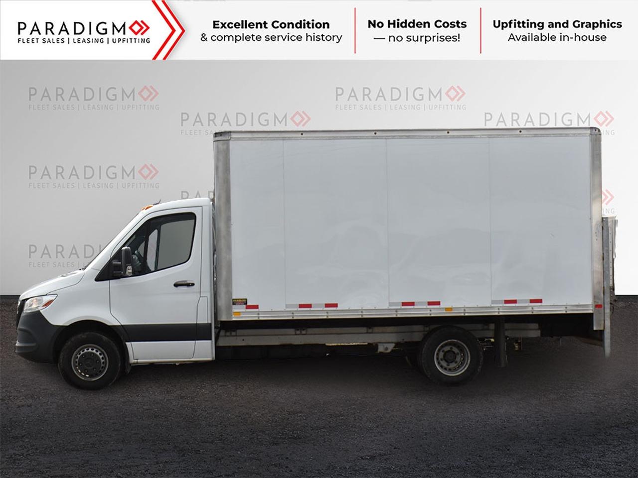 2022 Mercedes-Benz Sprinter 4500 Cube Box Standard Truck With Liftgate Photo