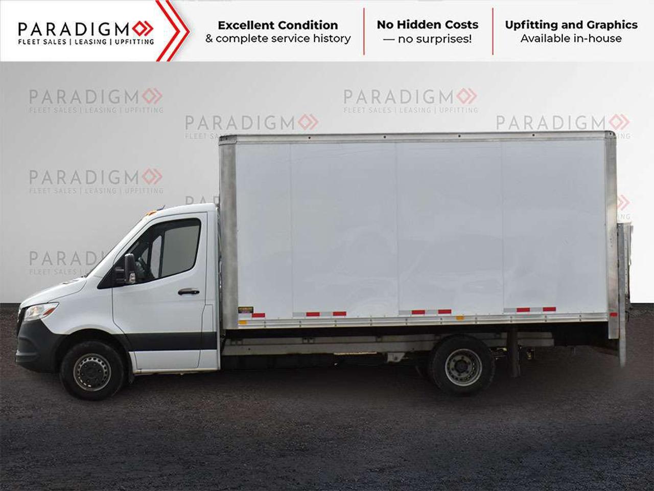 2022 Mercedes-Benz Sprinter 4500 14ft Cube Box Standard Truck With Liftgate Photo