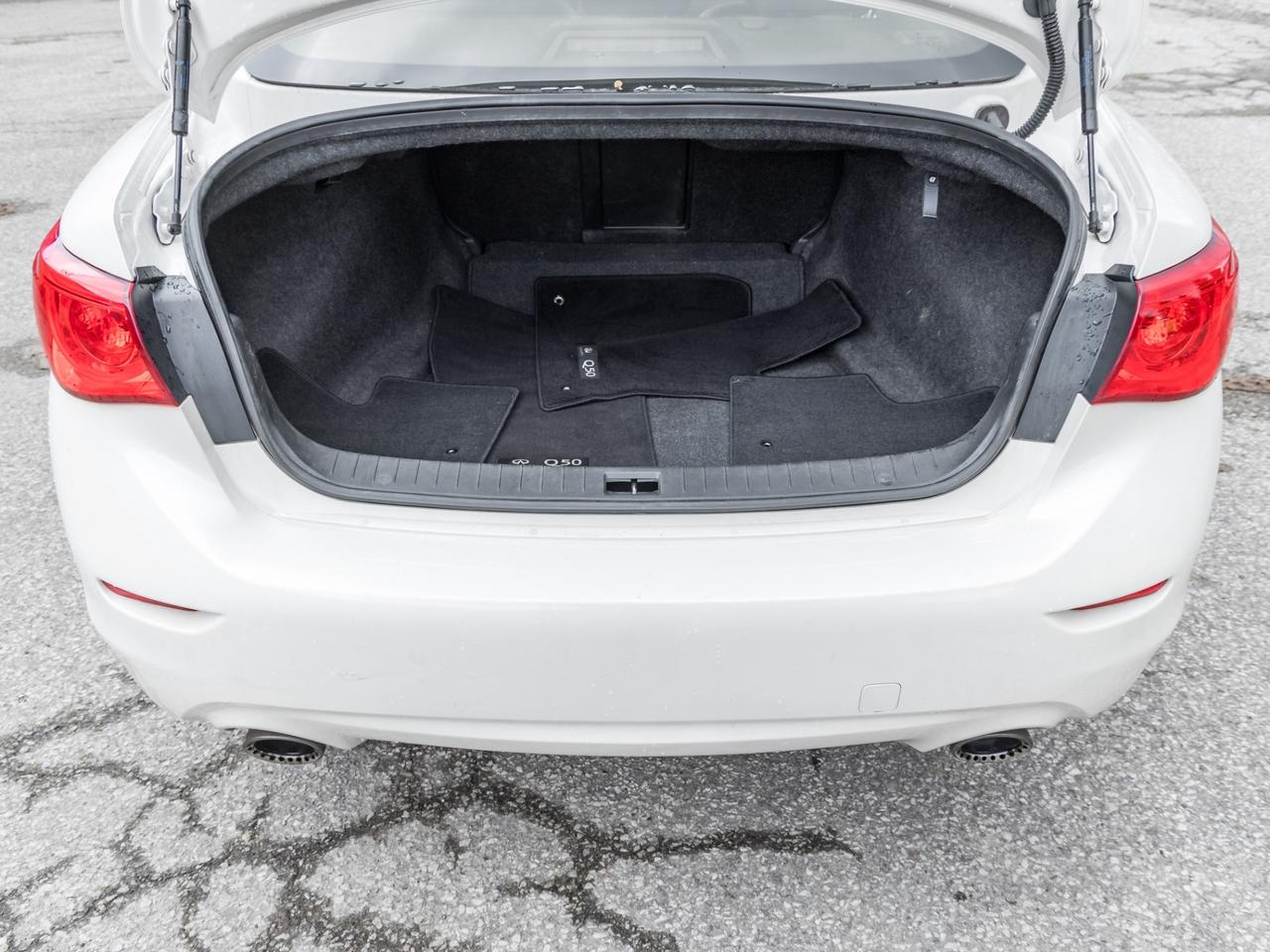 2017 Infiniti Q50 S AWD, 3.0t Sport 400, Nav, Camera, Leather, Sunro Photo