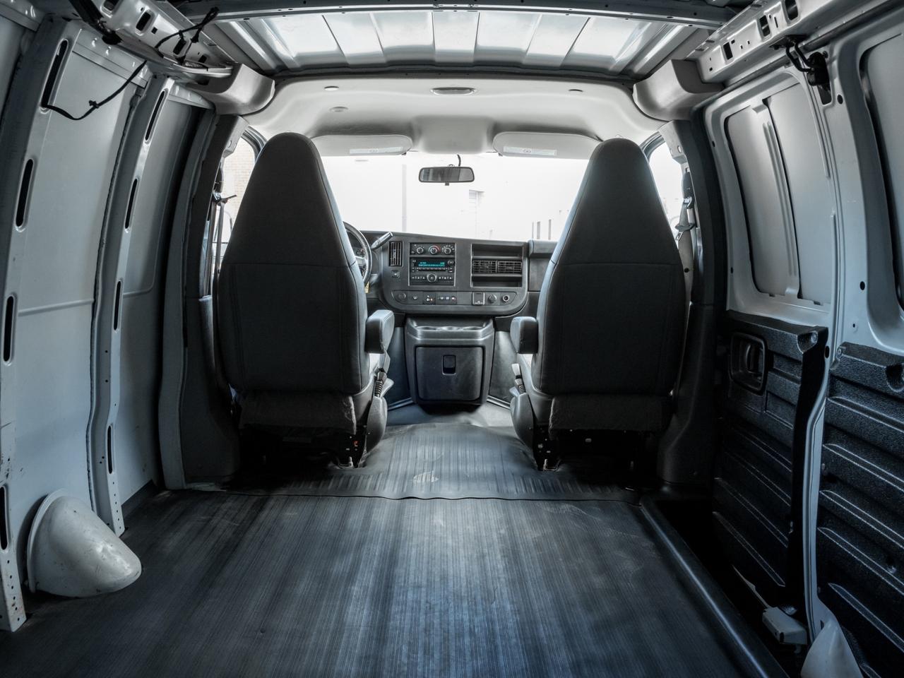 2019 GMC Savana RWD 2500 135, Camera Photo