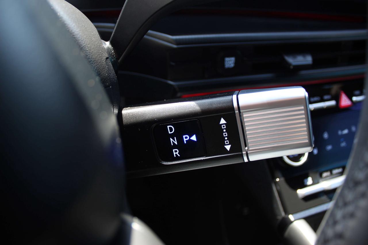 2025 Hyundai Santa Fe ULTIMATE CALLIGRAPHY AWD Photo