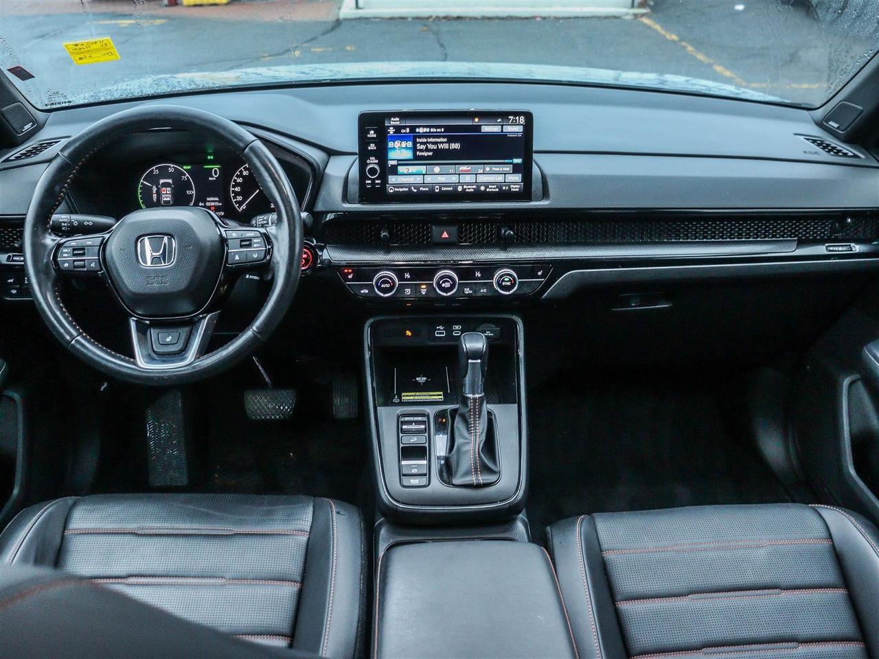 2024 Honda CR-V Hybrid Touring LEATHER NAVI SUNROOF Photo