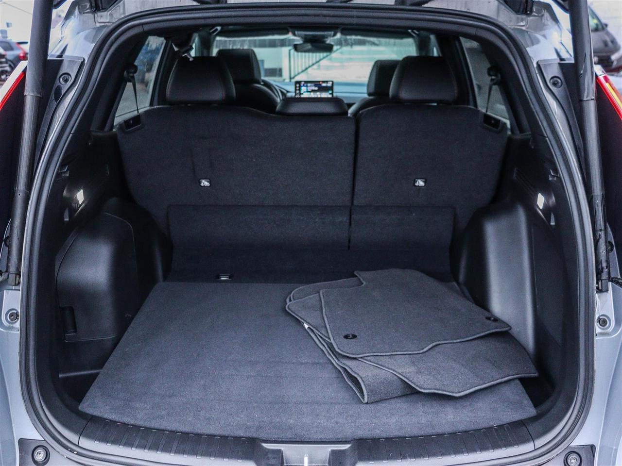 2024 Honda CR-V Hybrid Touring LEATHER NAVI SUNROOF Photo