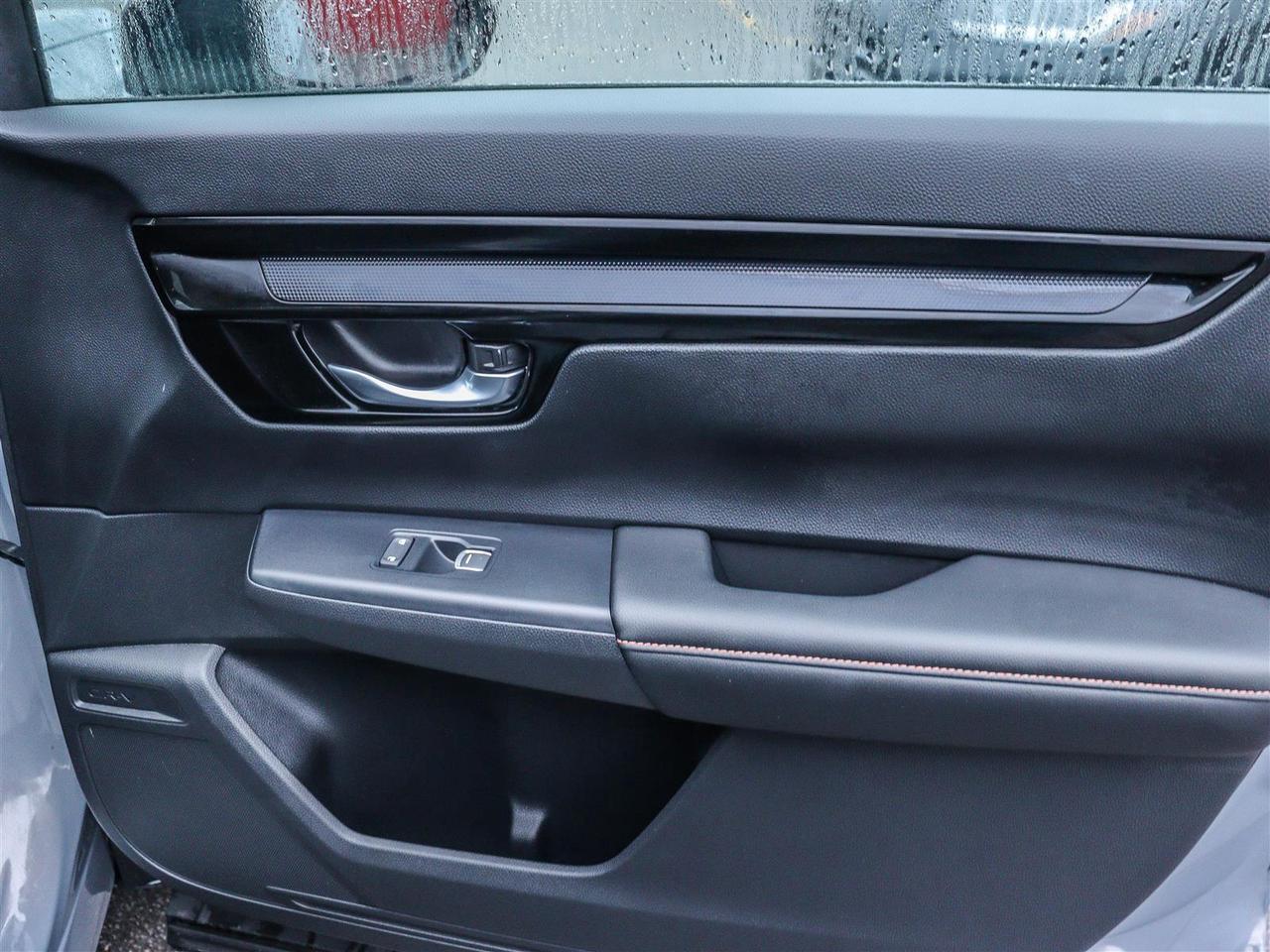 2024 Honda CR-V Hybrid Touring LEATHER NAVI SUNROOF Photo