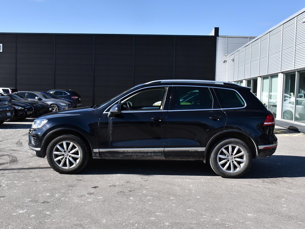 2016 Volkswagen Touareg Comfortline  - 	Navigation Photo2