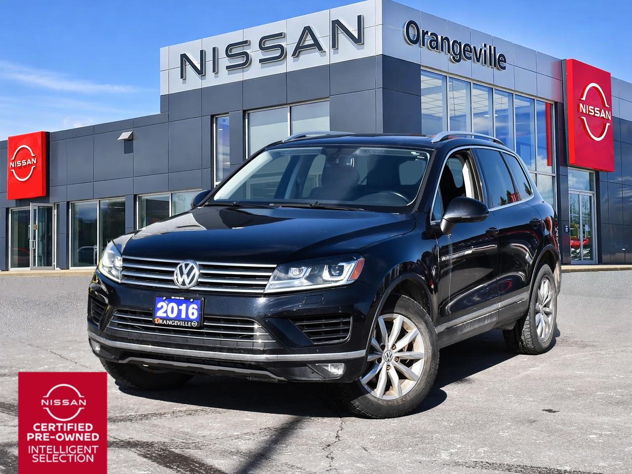 2016 Volkswagen Touareg Comfortline  - 	Navigation Photo0
