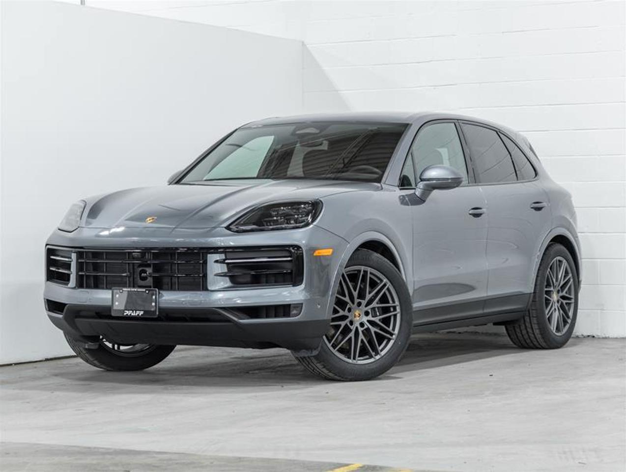 2026 Porsche Cayenne  Photo0