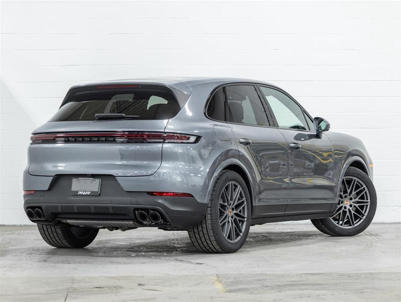 2026 Porsche Cayenne  Photo