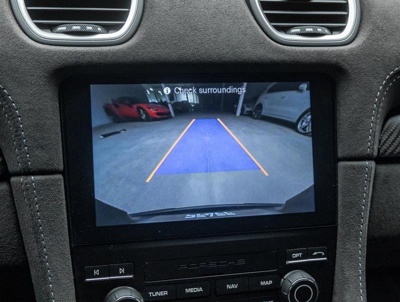 2024 Porsche 718 Spyder  Photo