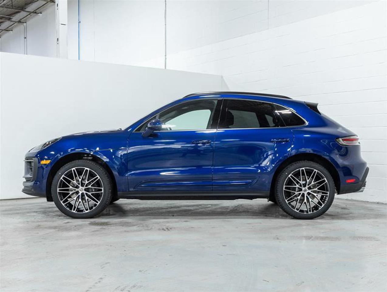 2026 Porsche Macan  Photo