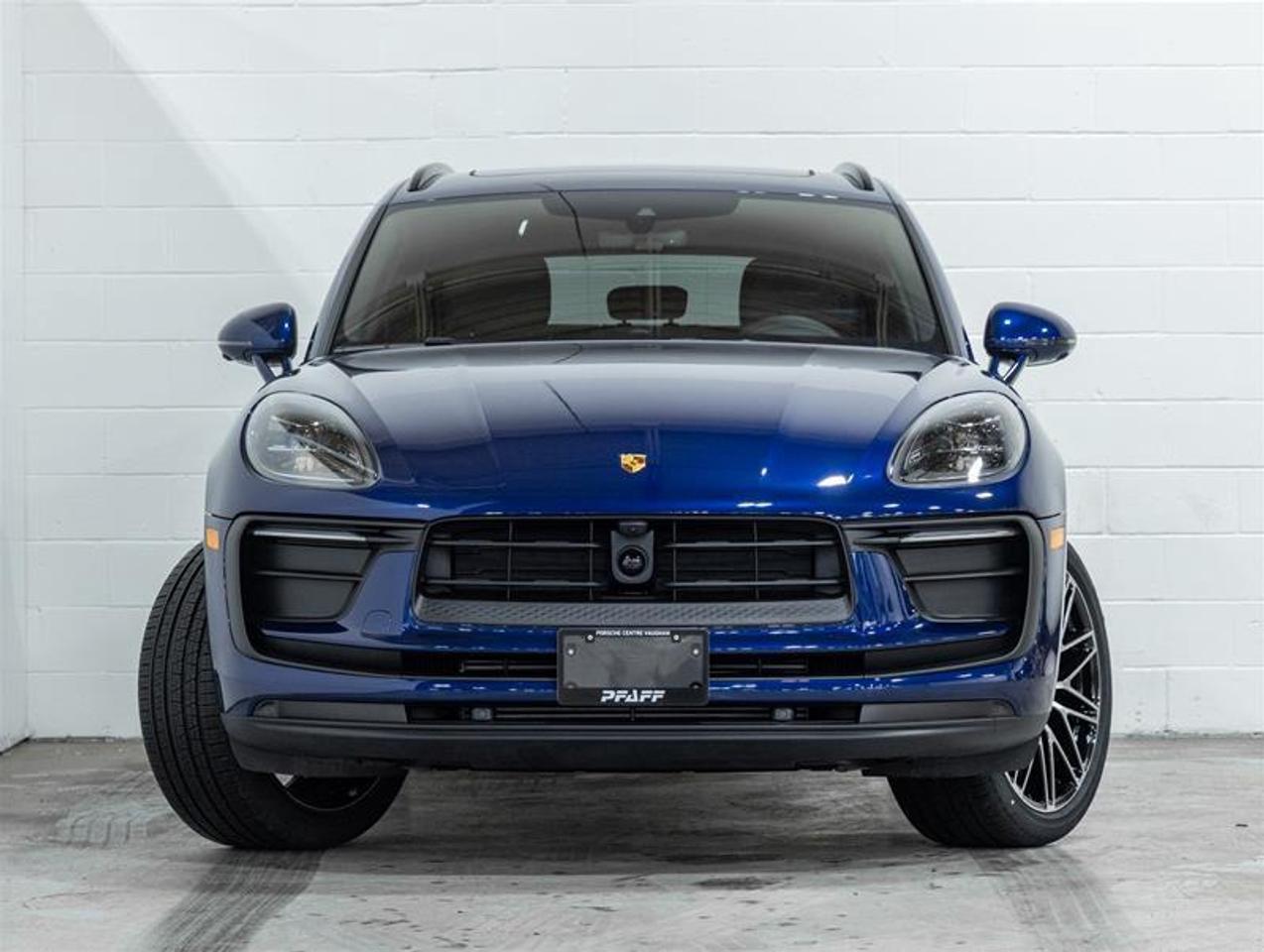 2026 Porsche Macan  Photo