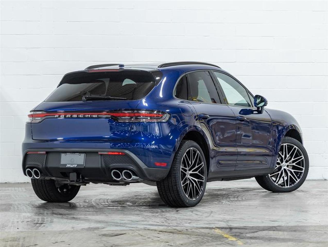 2026 Porsche Macan  Photo