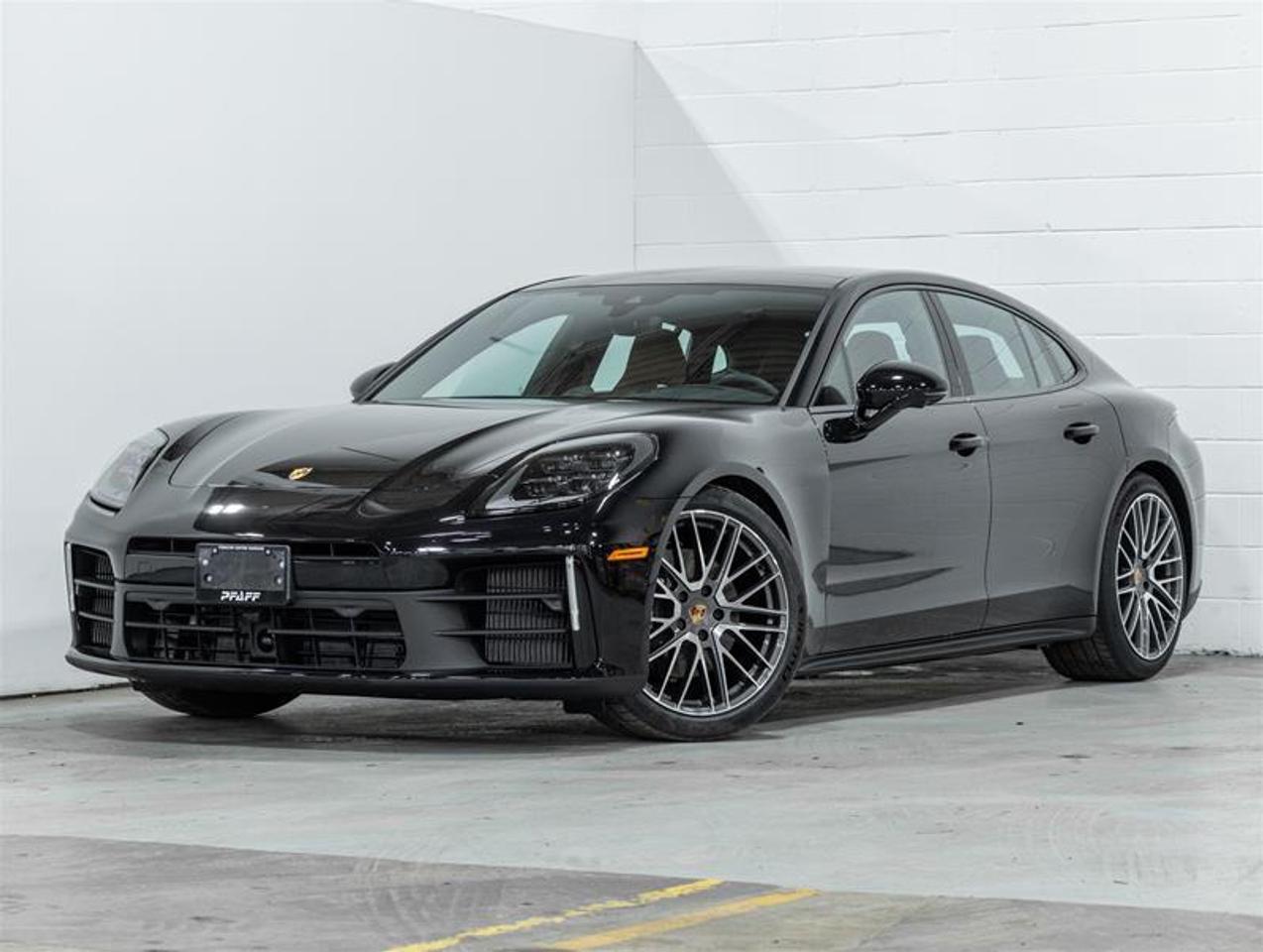 2026 Porsche Panamera  Photo0