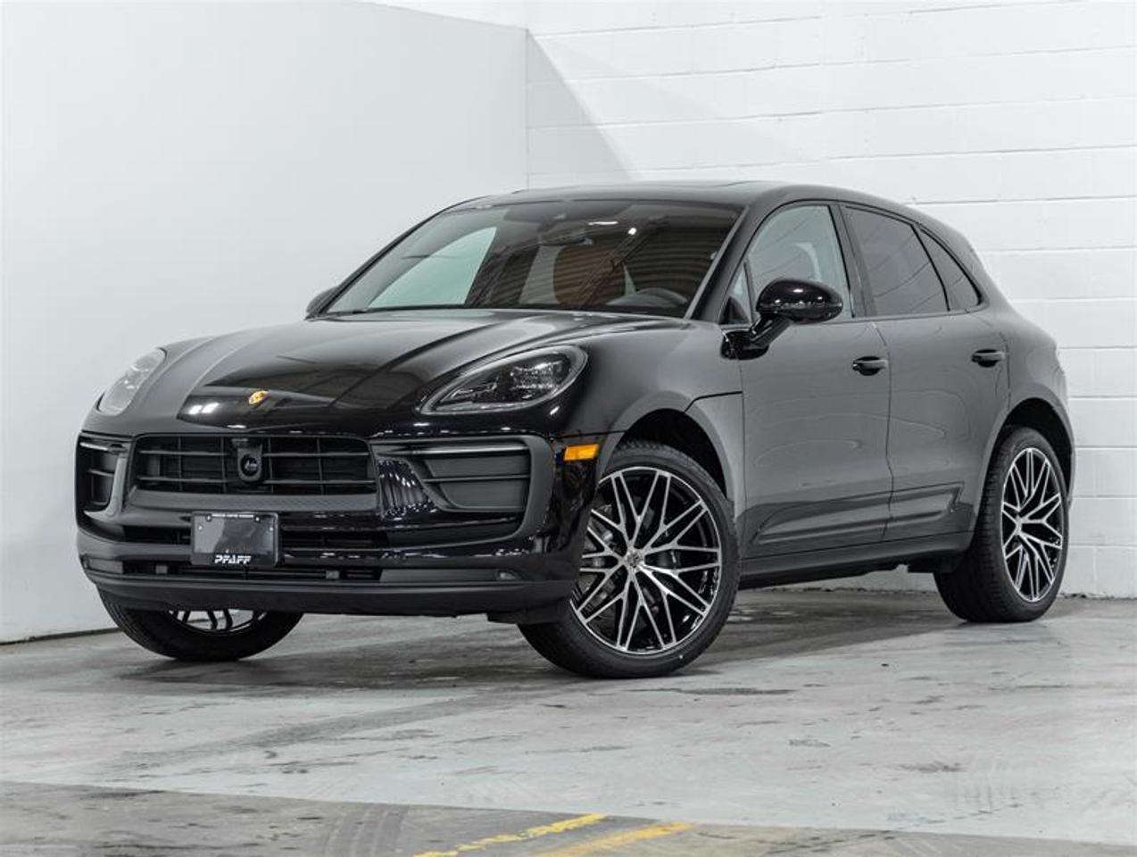 2026 Porsche Macan  Photo