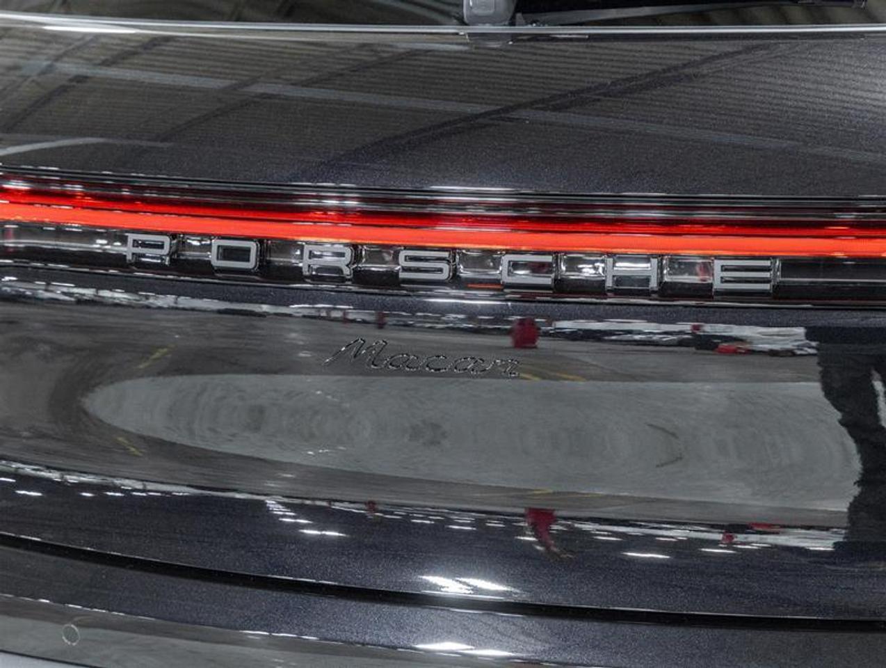 2026 Porsche Macan  Photo