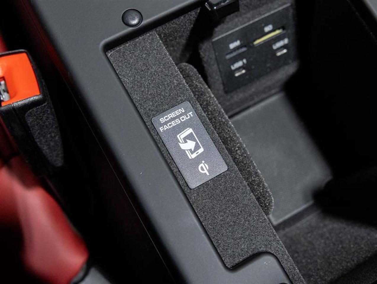 2026 Porsche Macan  Photo