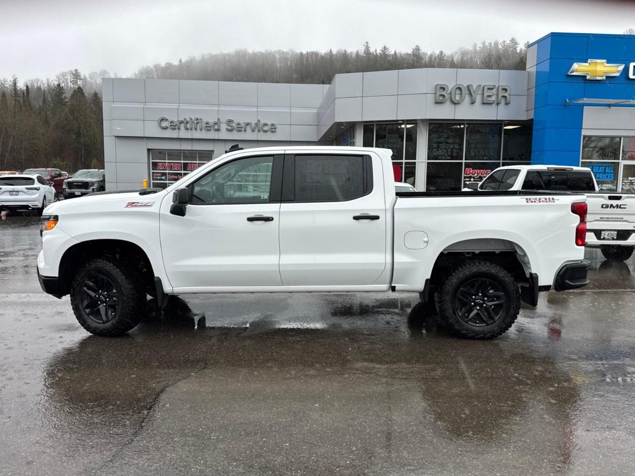 2026 Chevrolet Silverado 1500 Crew Cab Short Box 4-Wheel Drive Custom Trail Boss Photo