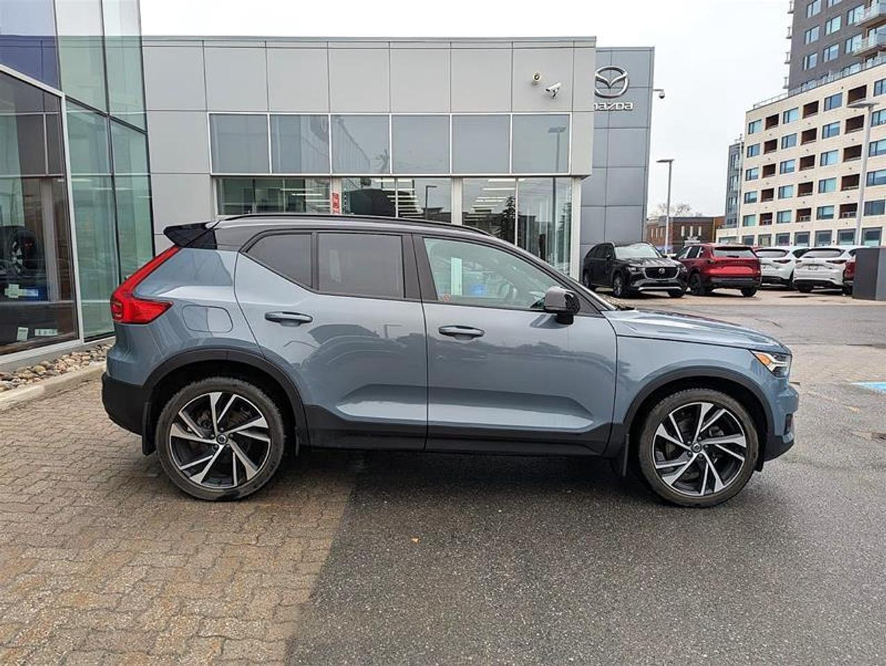 2022 Volvo XC40 R-Design   Polestar   HK Audio   Low KM   AWD Photo
