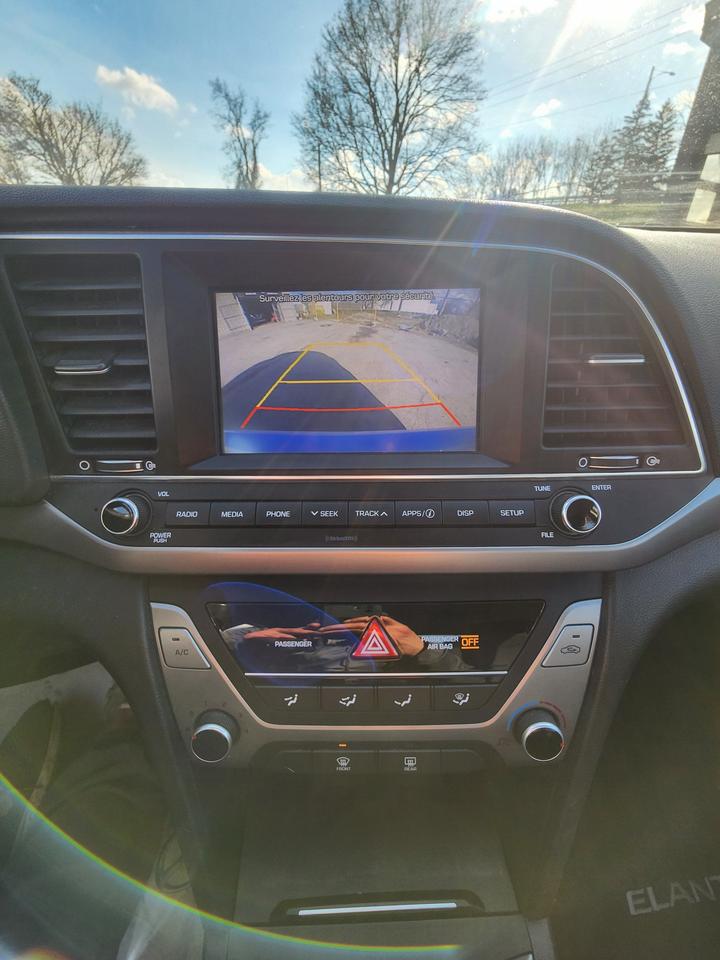 2017 Hyundai Elantra GL lOne Owner | Low KM | Clean & Well Maintained l Photo