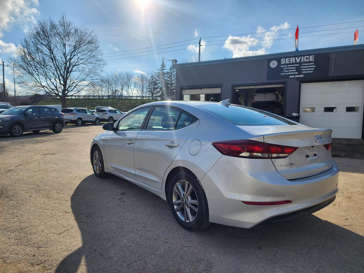 2017 Hyundai Elantra GL lOne Owner | Low KM | Clean & Well Maintained l Photo