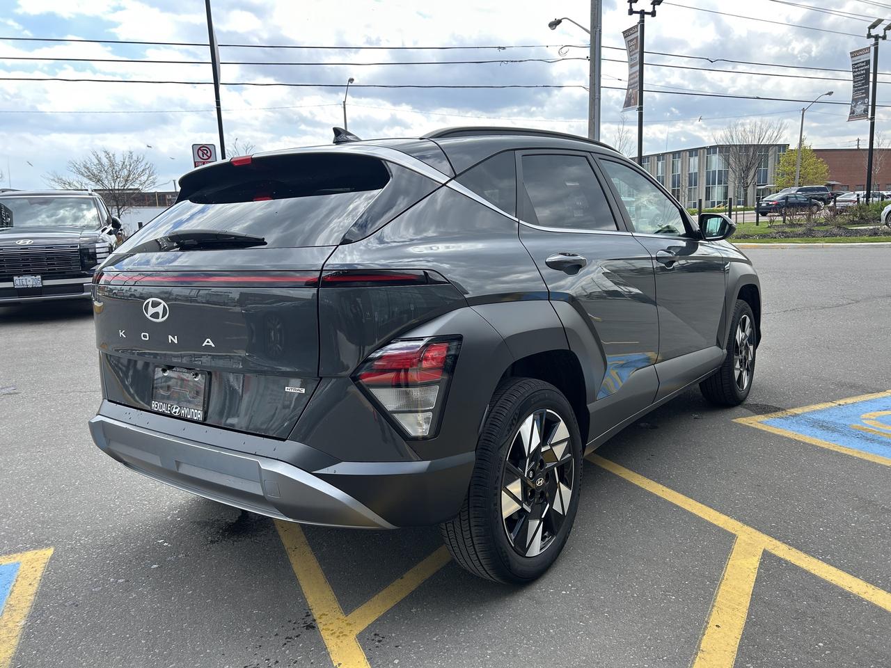 2025 Hyundai KONA CERTIFIED PRE-OWNED   Preferred AWD w-Trend Photo4