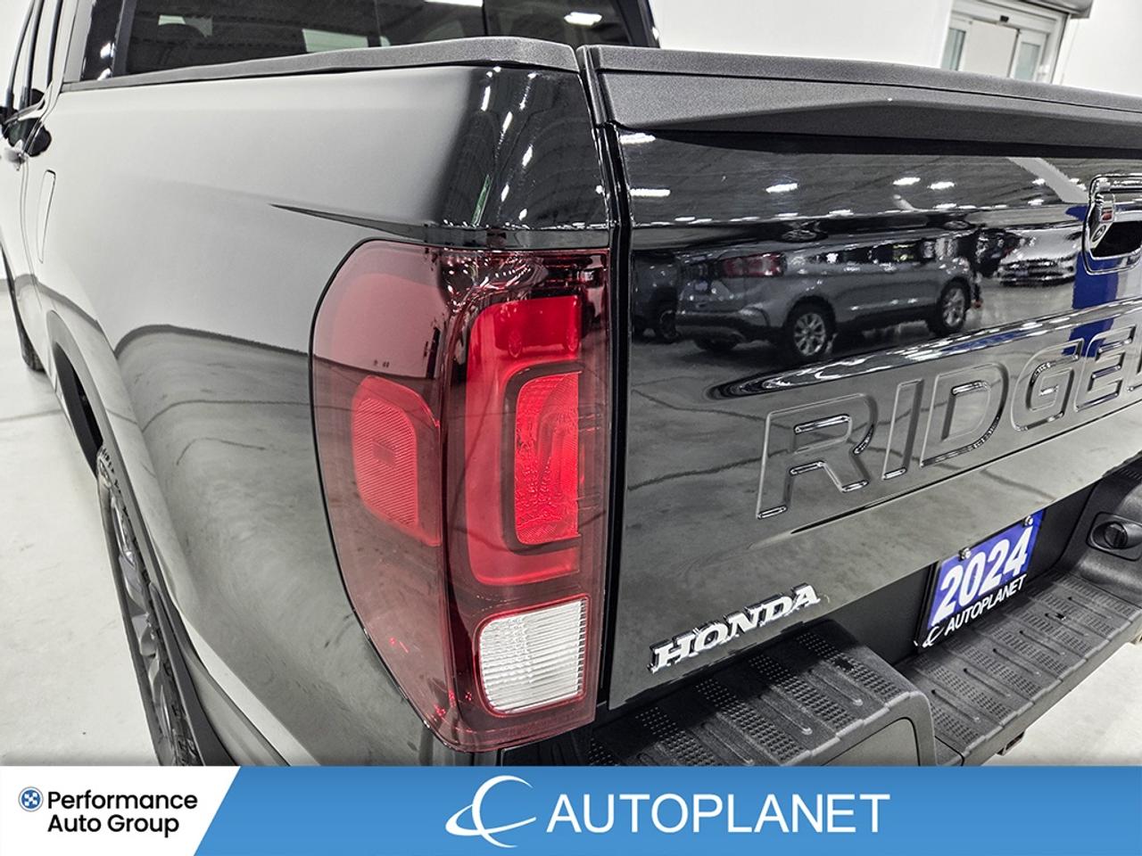 2024 Honda Ridgeline Sport AWD, Honda Sensing, Remote Start, Sunroof! Photo