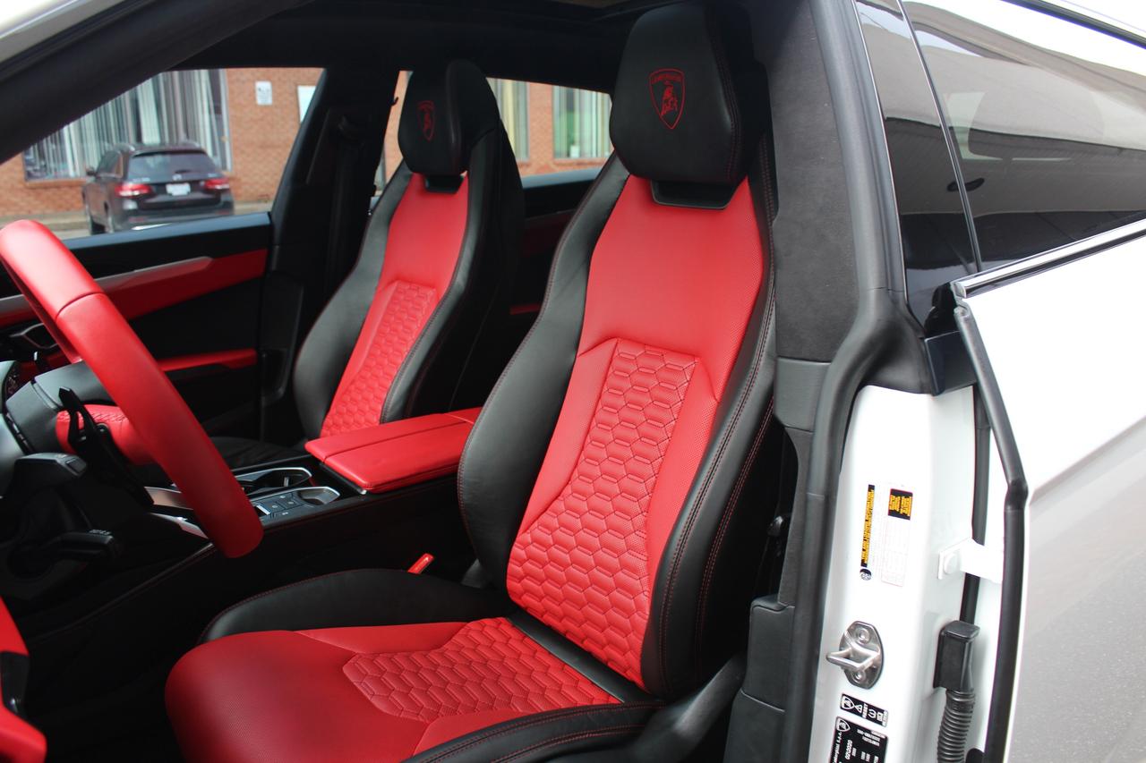 2020 Lamborghini Urus  Photo