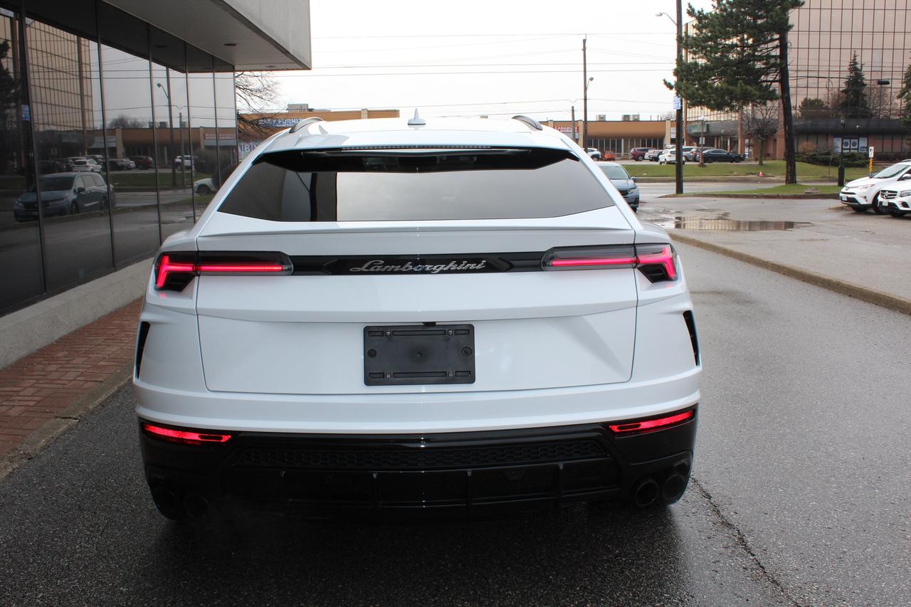 2020 Lamborghini Urus  Photo