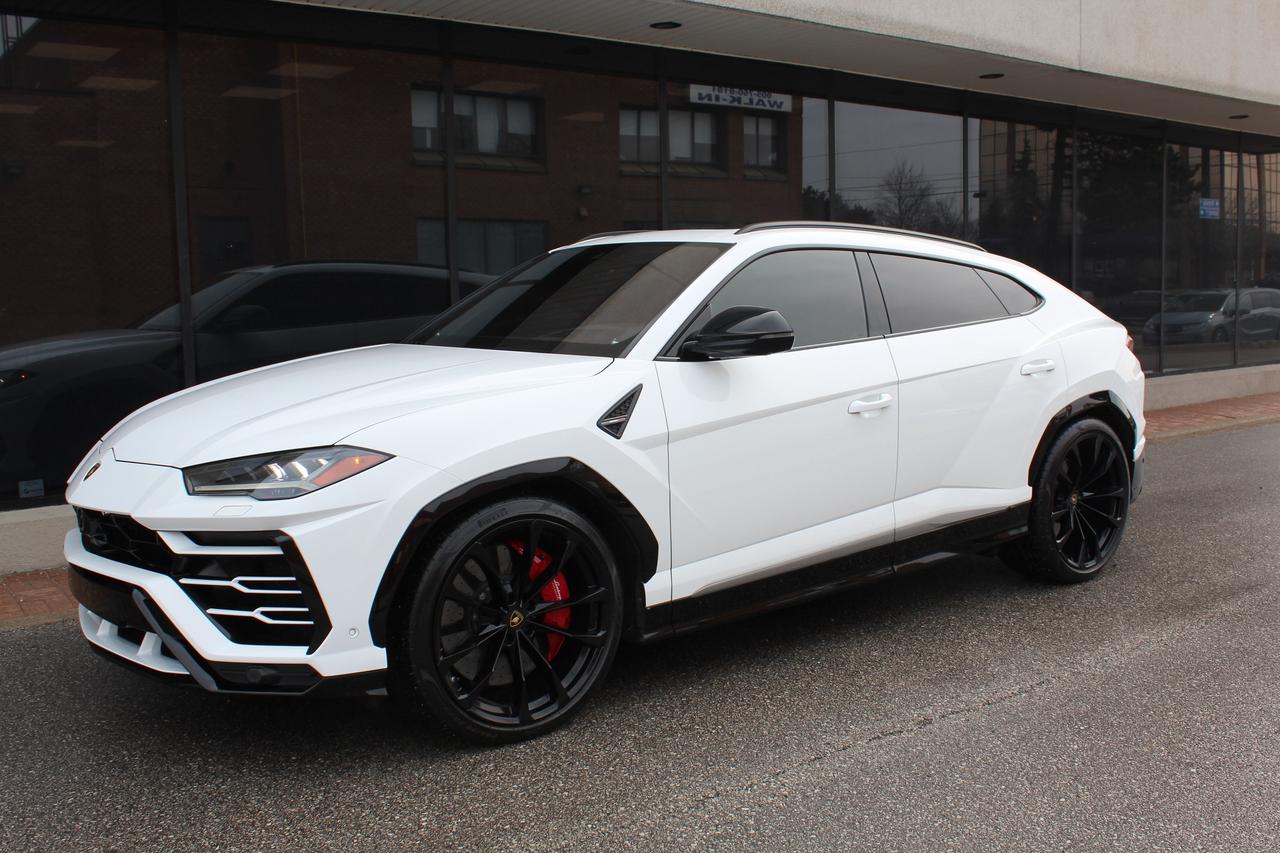 2020 Lamborghini Urus  Photo