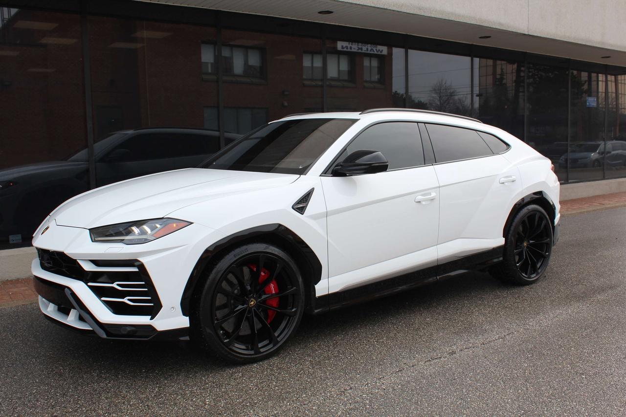 2020 Lamborghini Urus  Photo