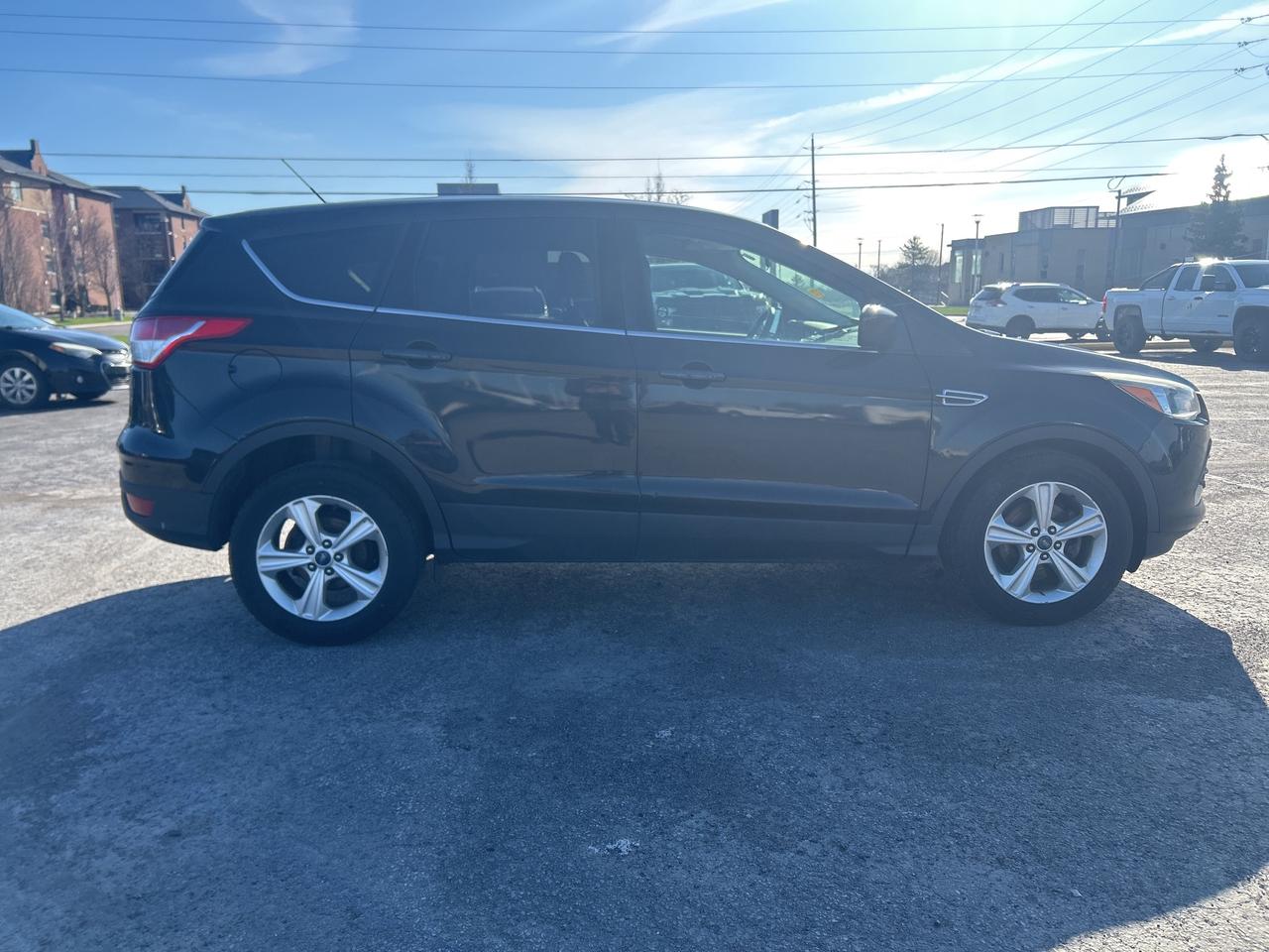 2014 Ford Escape SE FWD 1.6L AS IS SYNC BLUETOOTH CAMERA Photo