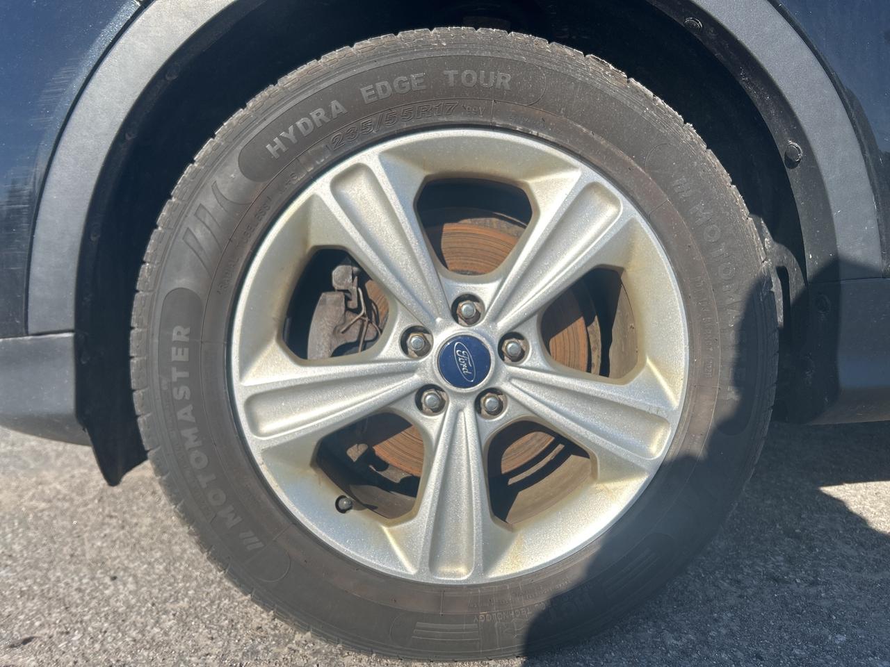 2014 Ford Escape SE FWD 1.6L AS IS SYNC BLUETOOTH CAMERA Photo