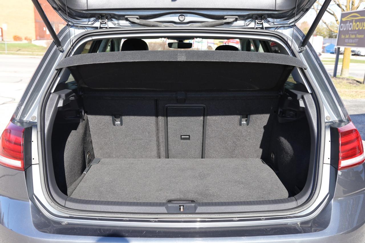 2020 Volkswagen e-Golf COMFORTLINE/LEATHER/P SEATS/HEATED SEATS/BCAM/PARK Photo